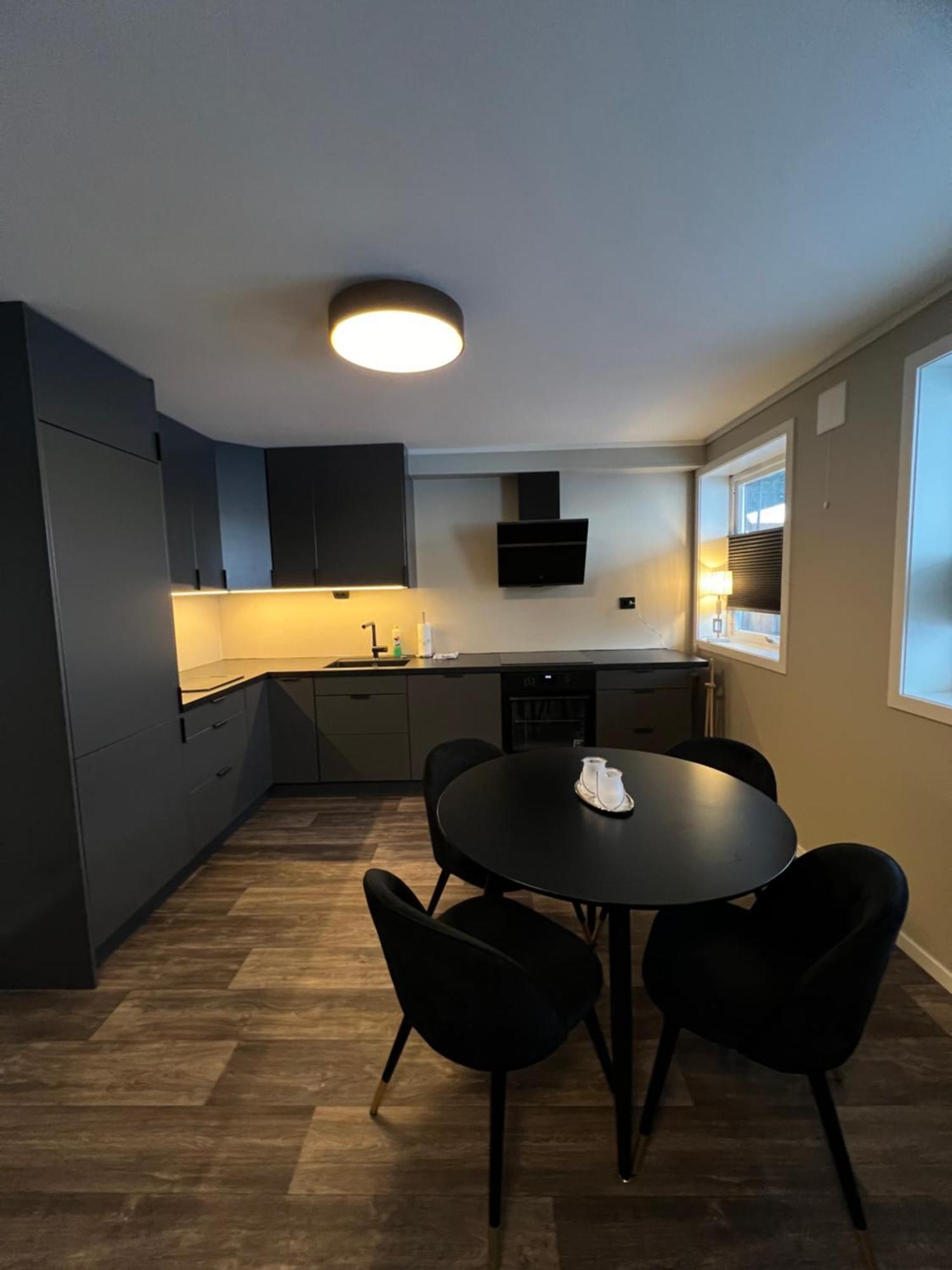 Your Home Away From Home, Apartment 1 ترومسو المظهر الخارجي الصورة